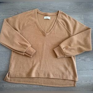 Abercrombie & Fitch Camel V-Neck Sweater